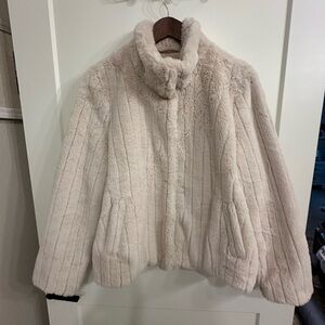 Vero Moda Cream Faux Fur Jacket